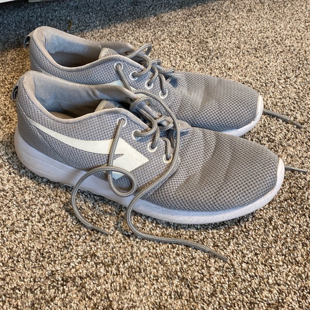 Running shoes